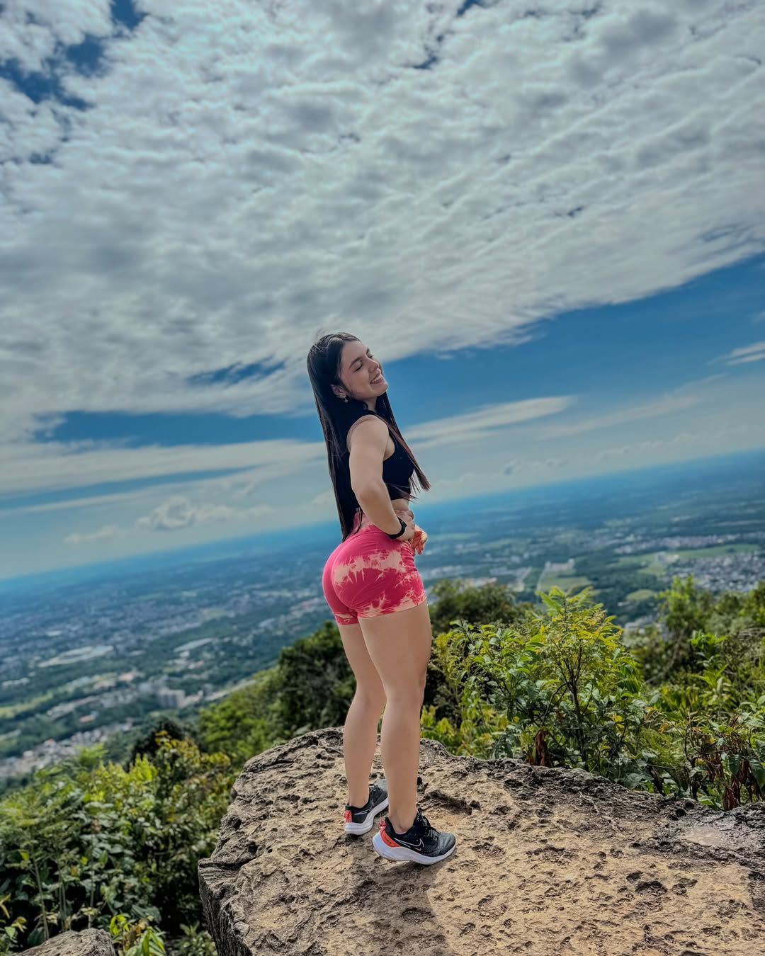 516637936_1148170310678142_932319996441990149_n (1).jpg